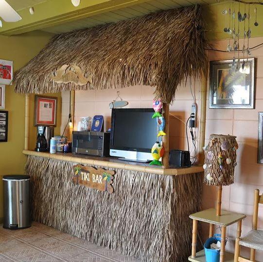 Sea Aire Oceanfront Inn Какао-Бич Экстерьер фото